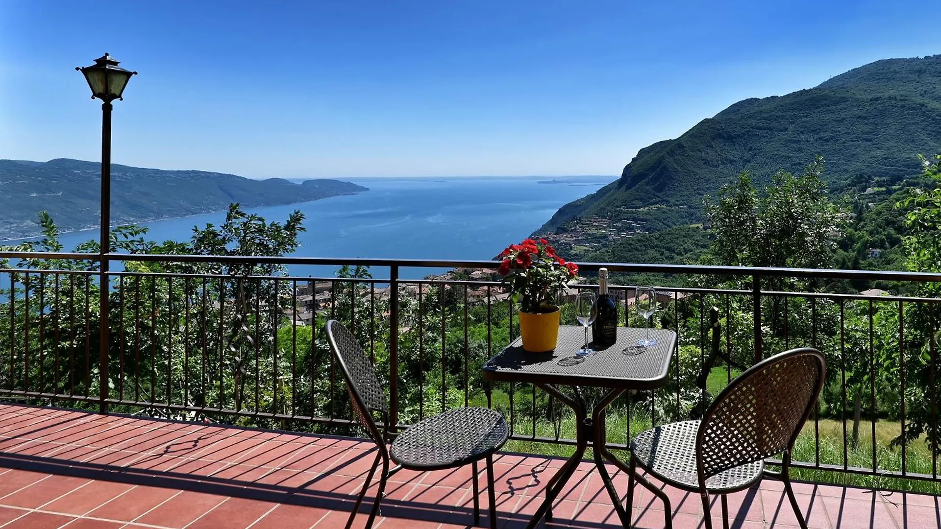 Le Coste Lake View 1 & 2 Tignale
