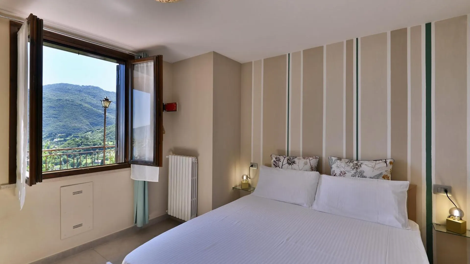 Le Coste Lake View 1 & 2 Tignale Apartment