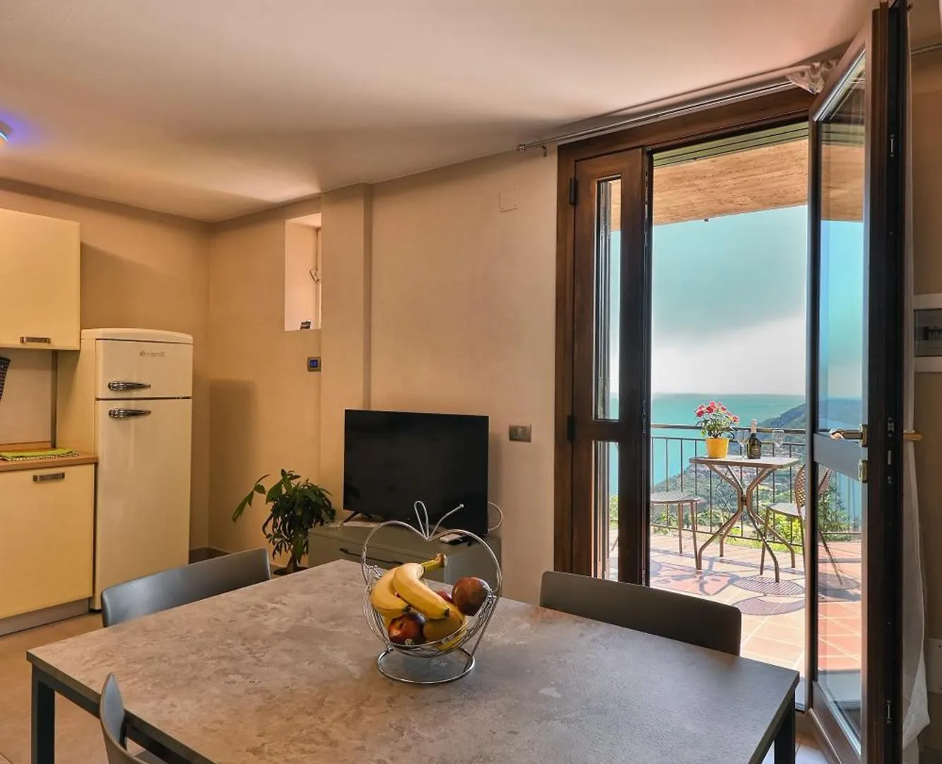 Le Coste Lake View 1 & 2 Tignale Apartment