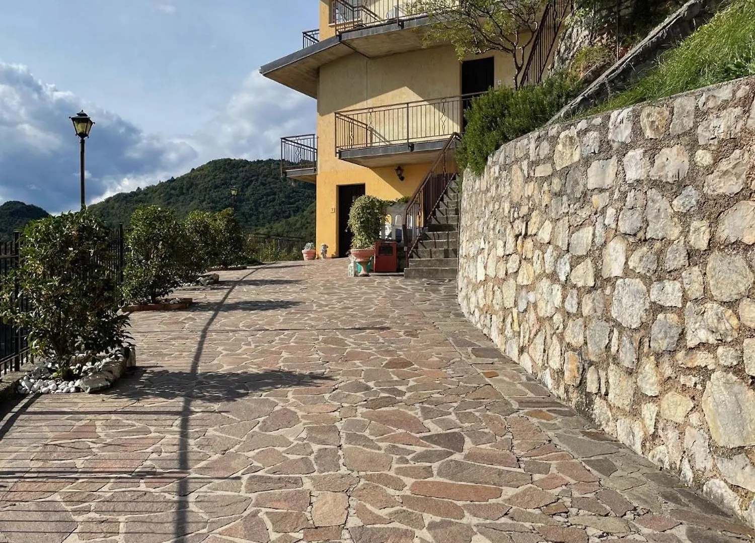 Apartment Le Coste Lake View 1 & 2 Tignale Italy